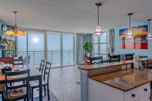 vacation rental condos