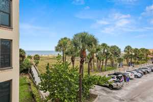 vacation rental condos