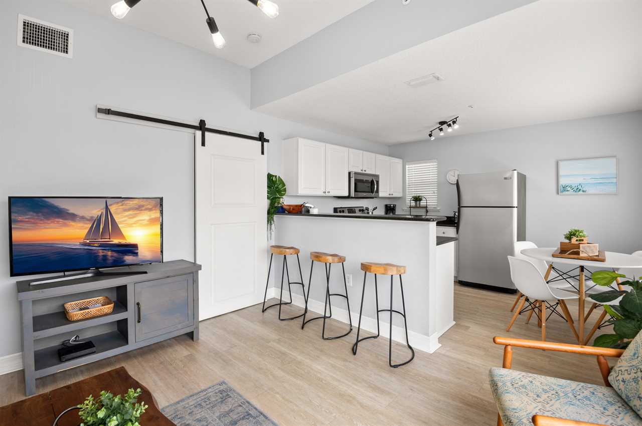 vacation rental condos