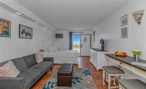 vacation rental condos