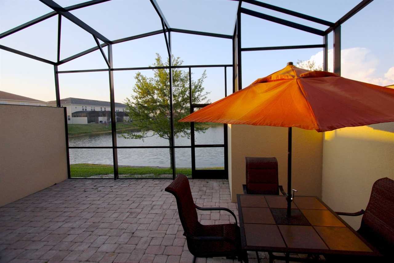 vacation rental condos
