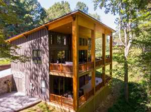vacation rental condos