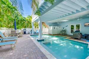 vacation rental condos