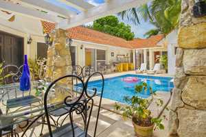 vacation rental condos